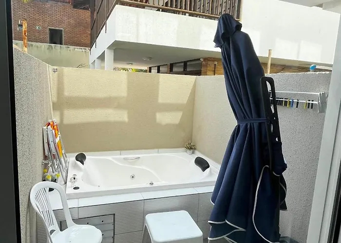 Flat com Hidromassagem Privativa no Centro De Porto de Galinhas - Sol e Mar Residence